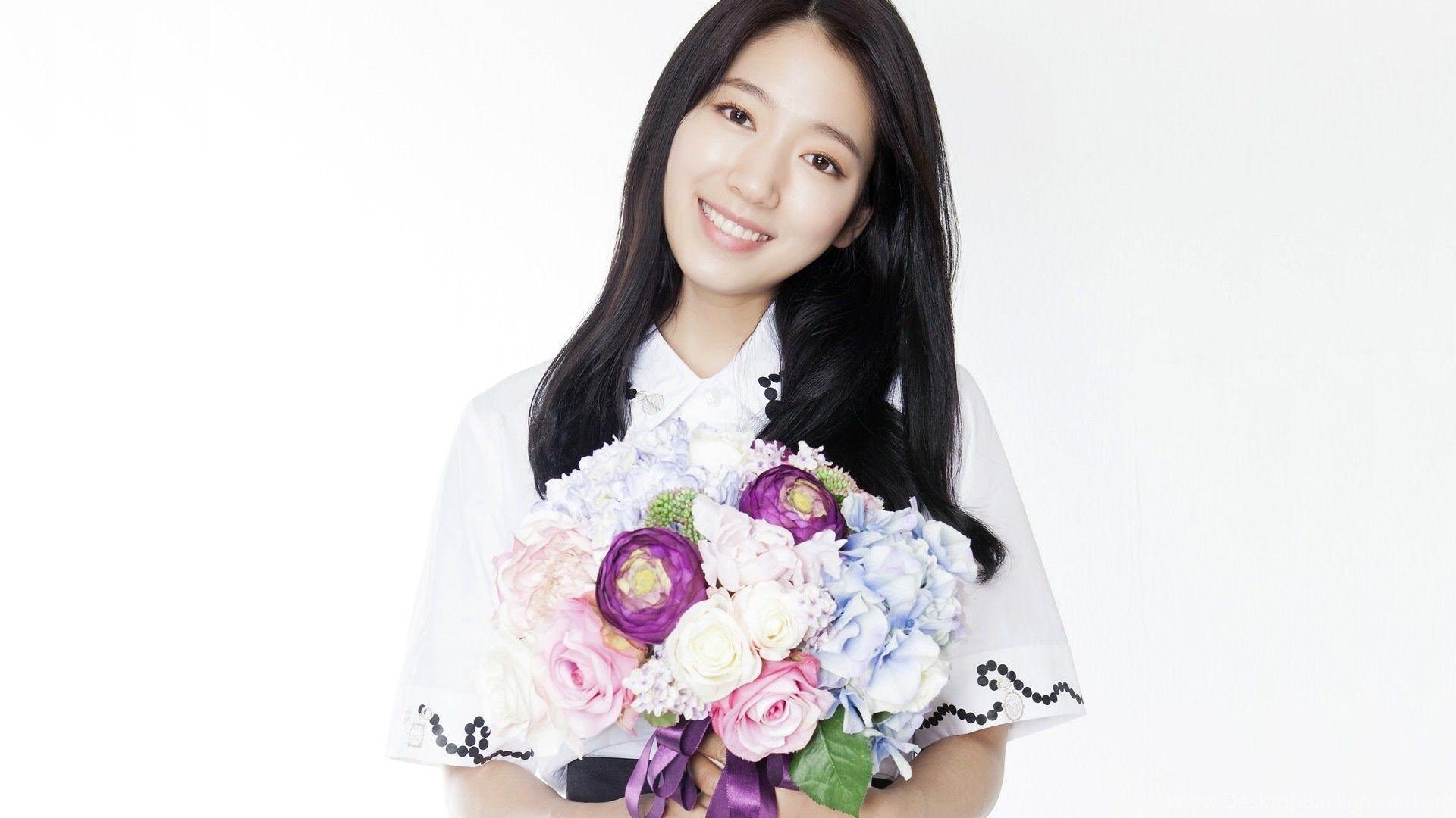 1920x1080 South Korean Actress Park Shin Hye HD Wallpaper Desktop