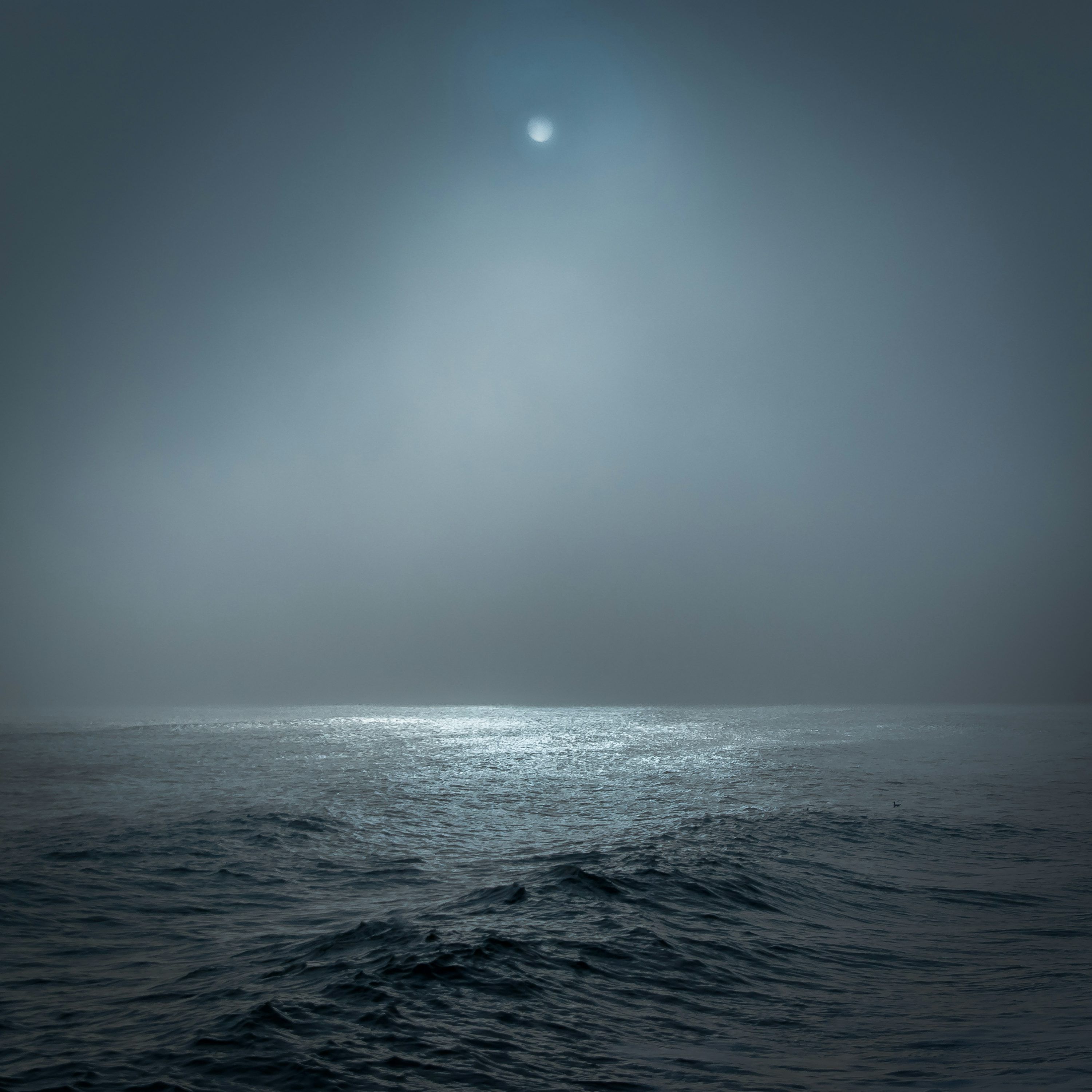 3000x3000 Moon Sea Picture. Download