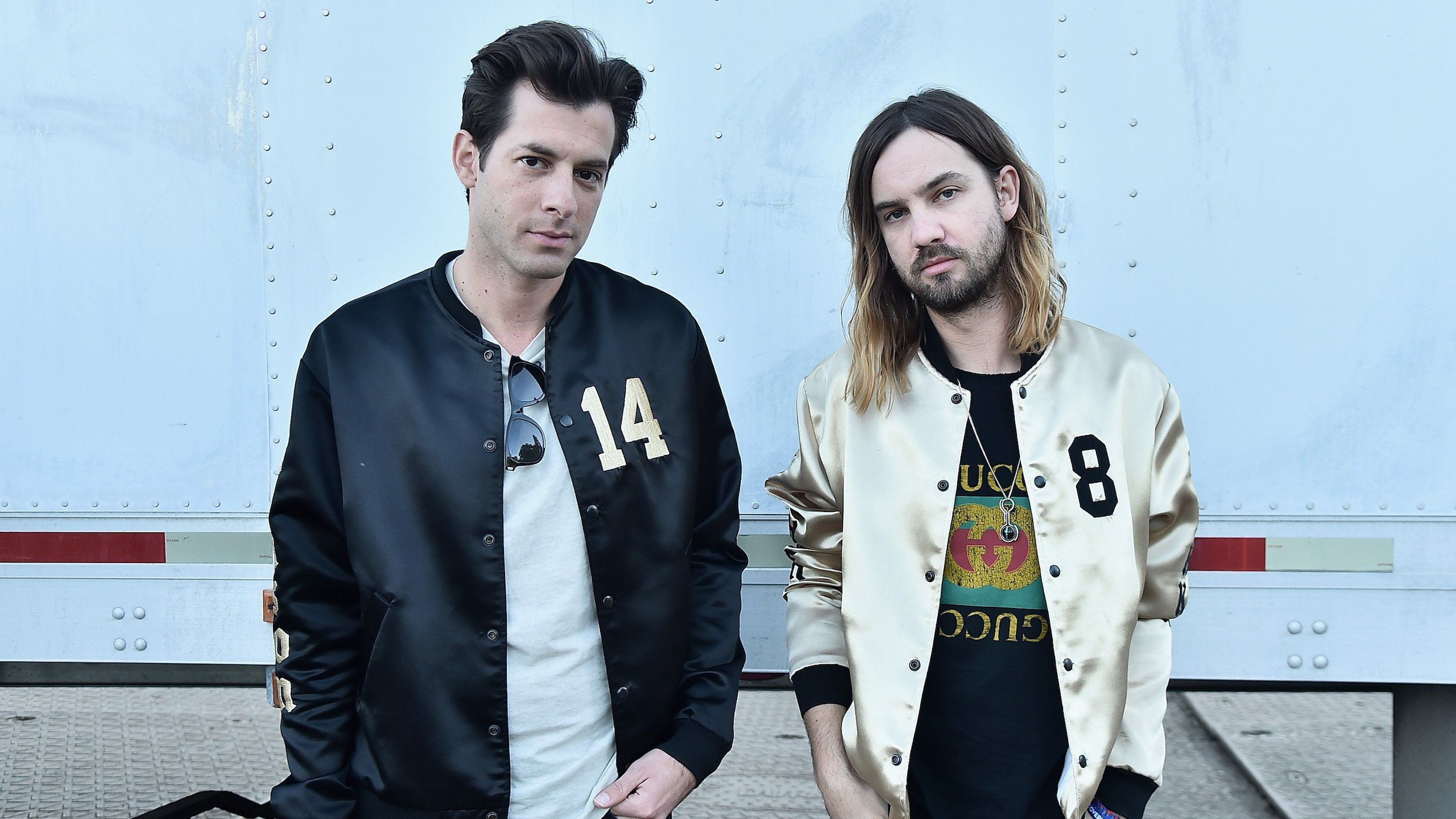 2560x1440 Kevin Parker & Mark Ronson Debut