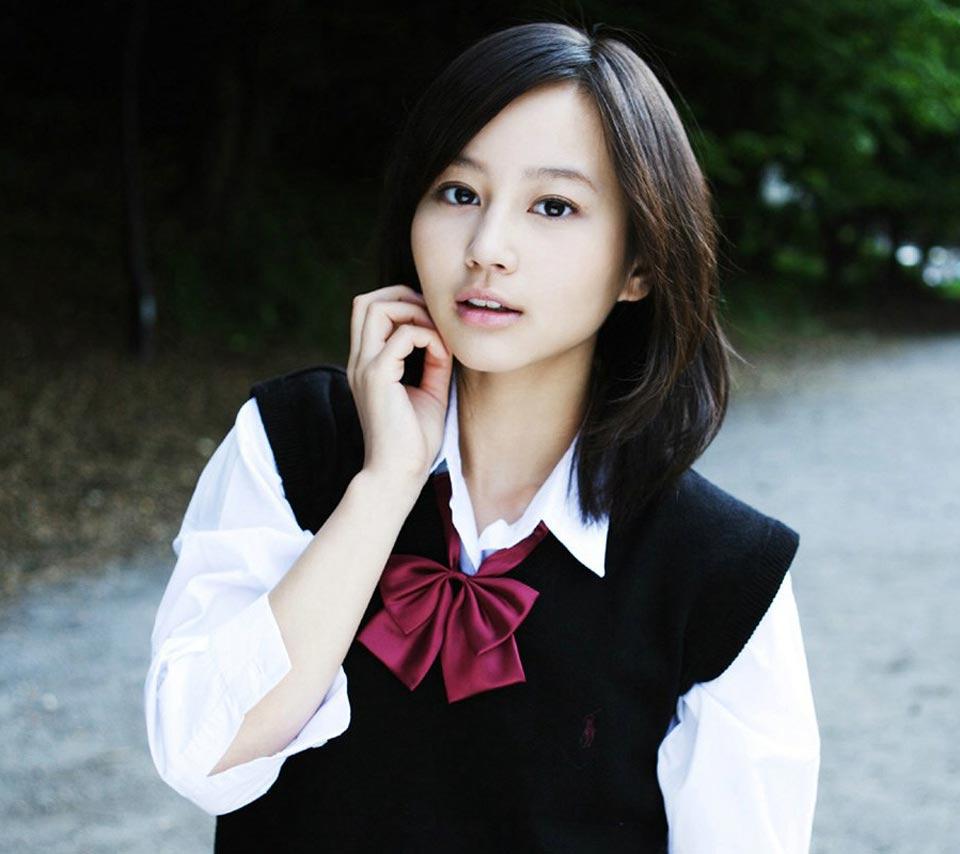 960x854 Japanese Actress Wallpaper
