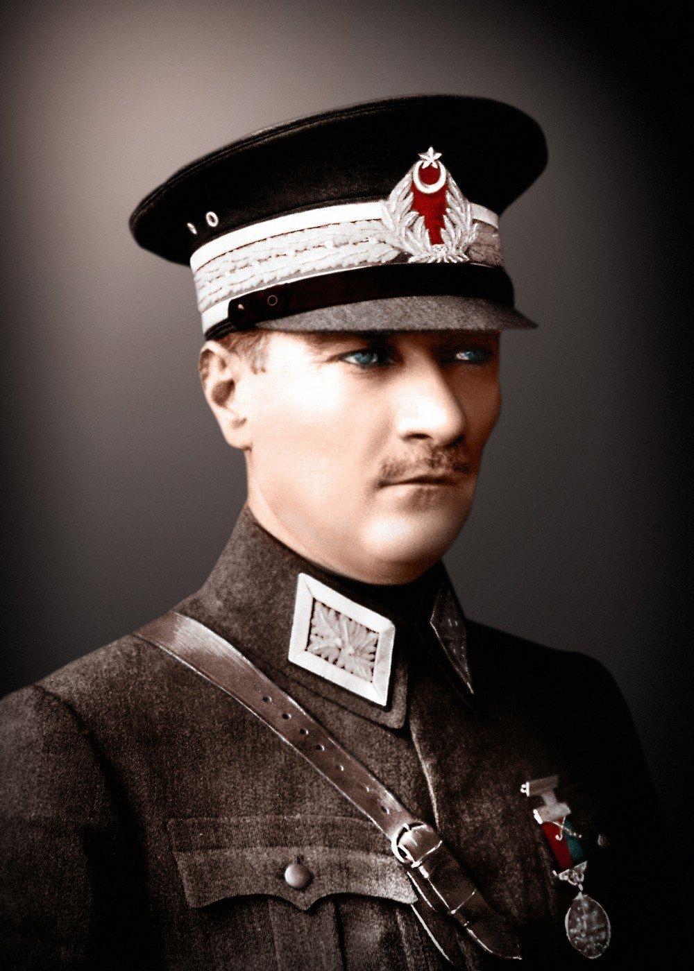 1000x1400 Atatürk Duvar Kağıtları 15 Adet