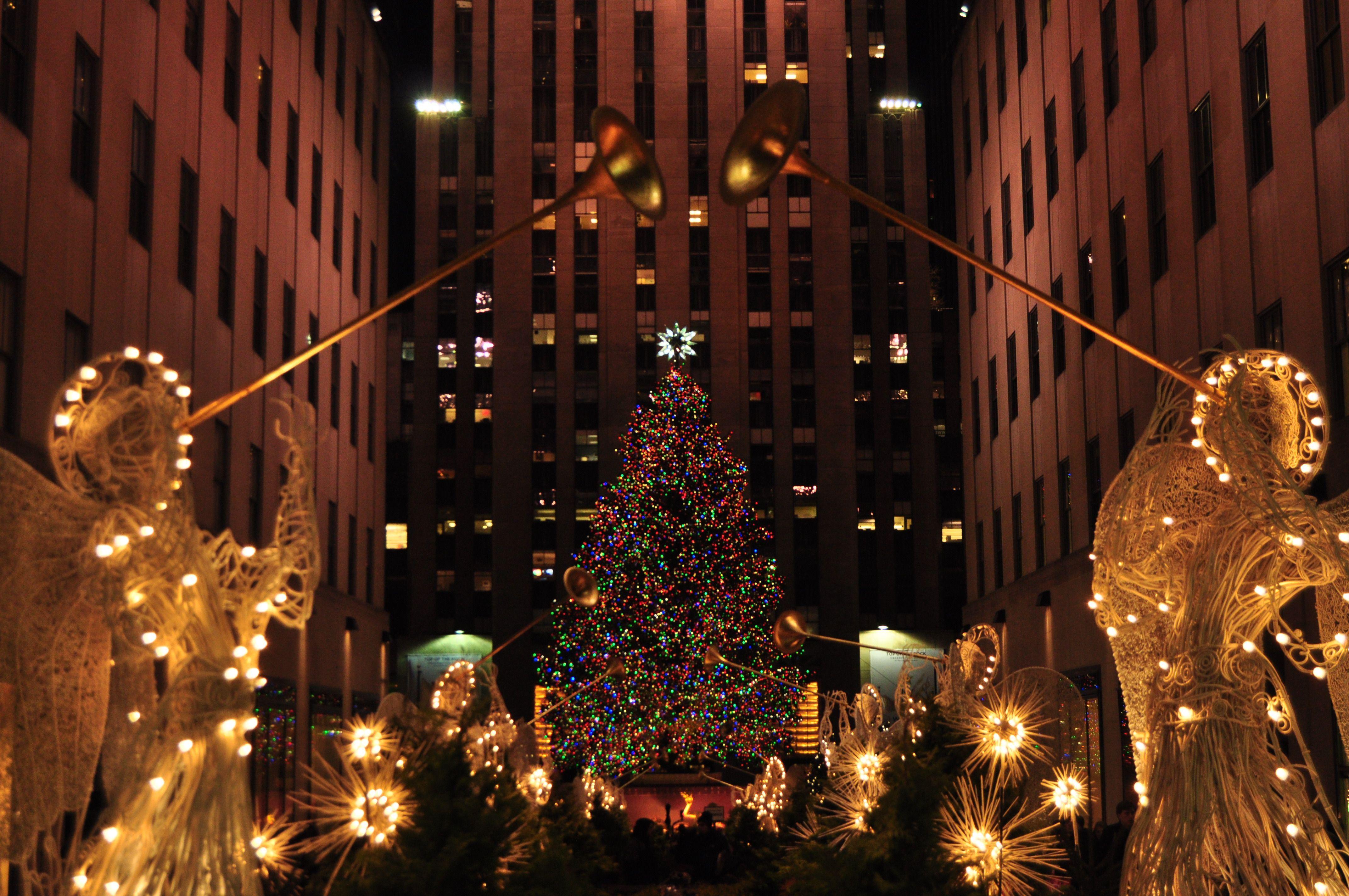 4288x2848 New York City Christmas Wallpaper at