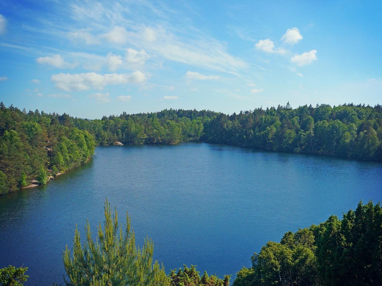 1280x960 Forest Lake Gothenburg Sweden Vimeo Cover Image