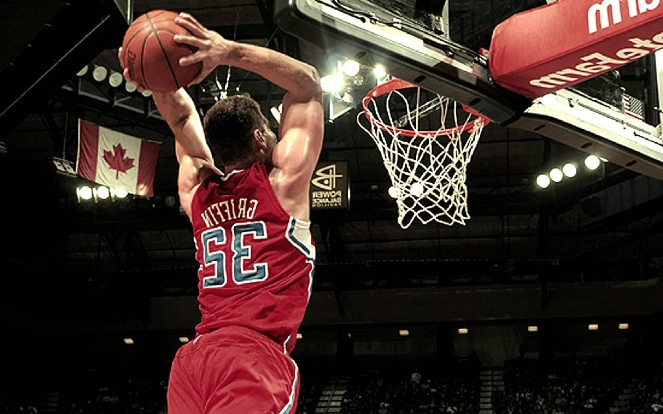 2560x1600 Blake Griffin Dunk Wallpaper HD