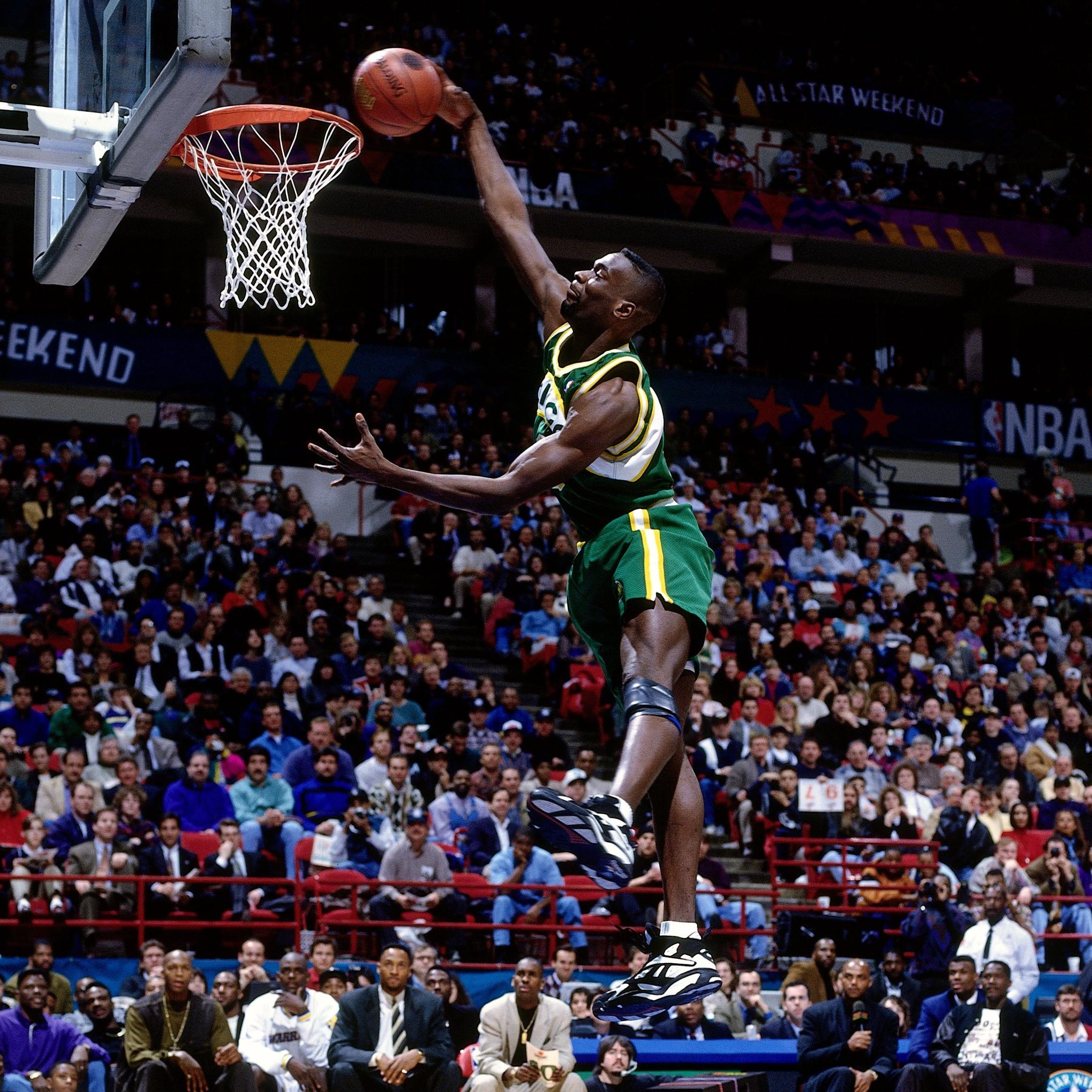 2039x2040 Shawn Kemp Wallpaper