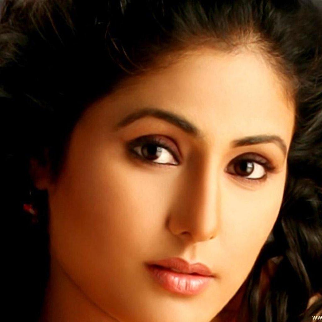 1024x1024 Hina Khan wallpaper - (1024x768) :