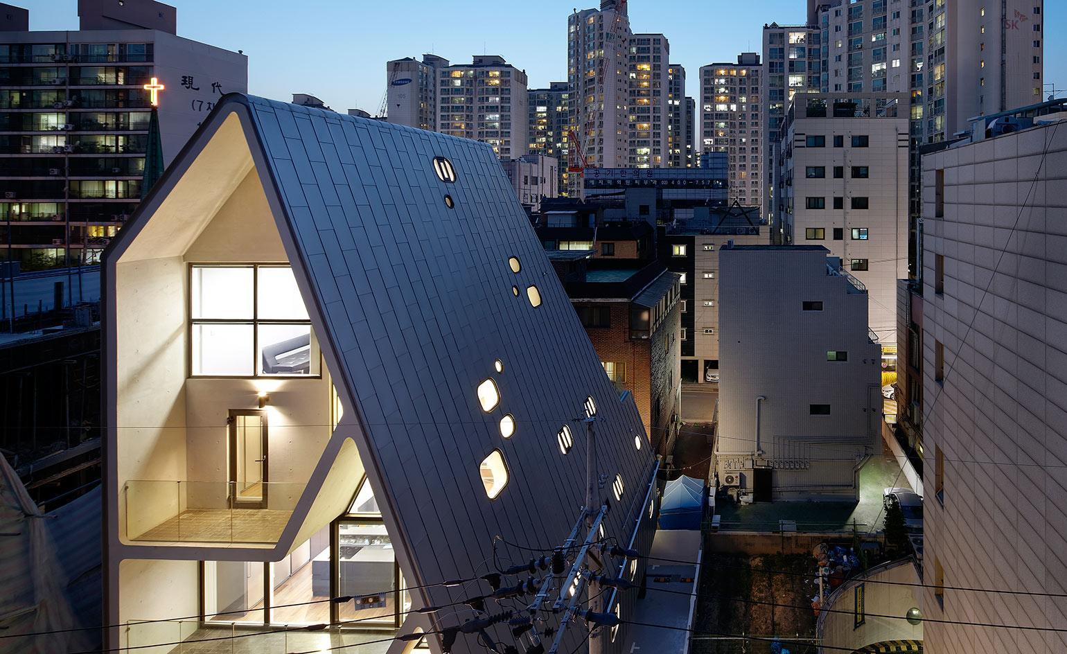 1540x944 Surveying the Seoul skyline. Wallpaper*