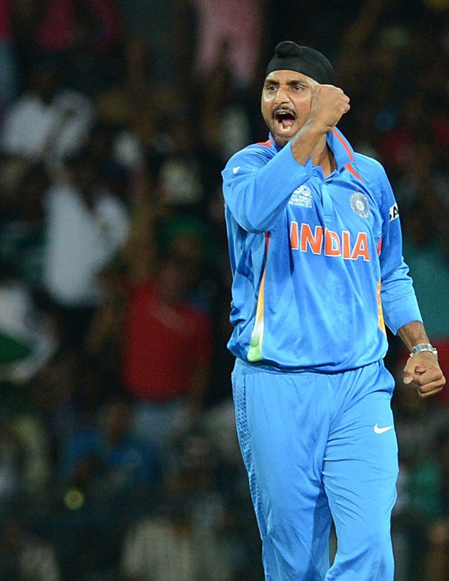 900x1165 Harbhajan Singh Wallpaper