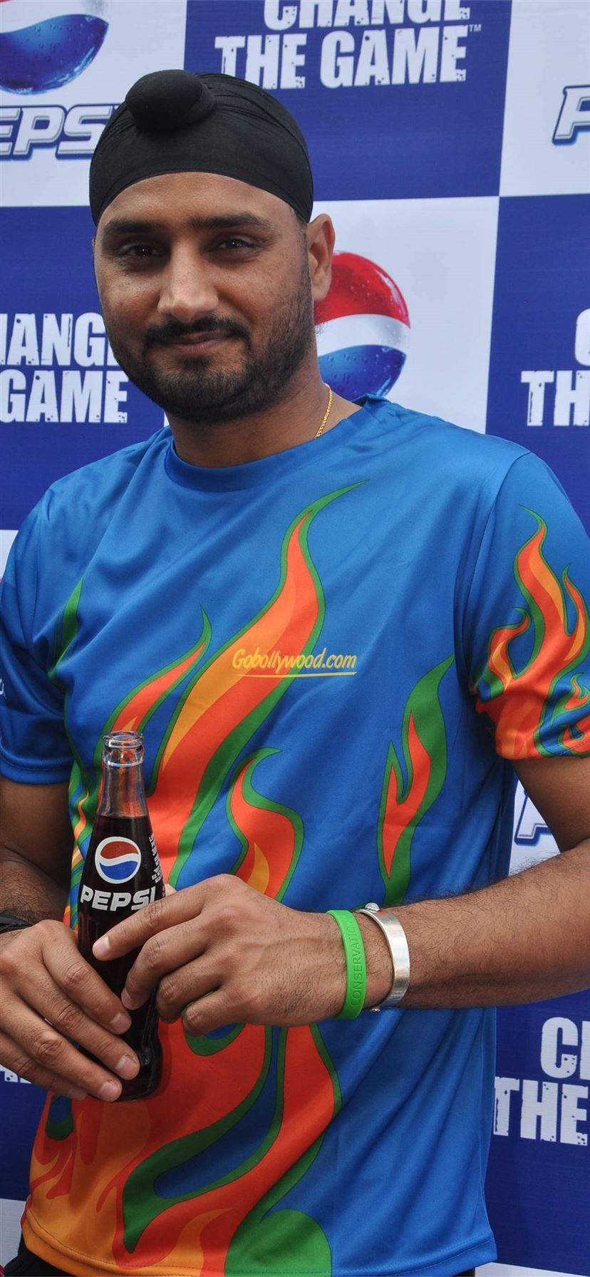 828x1792 Harbhajan Singh Picture Image