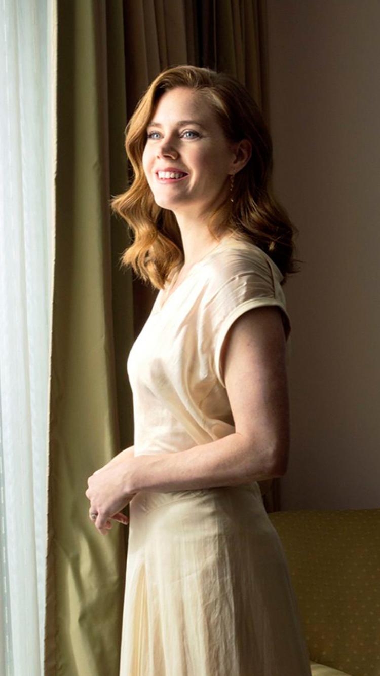 750x1334 Celebrity Amy Adams (750x1334) Wallpaper