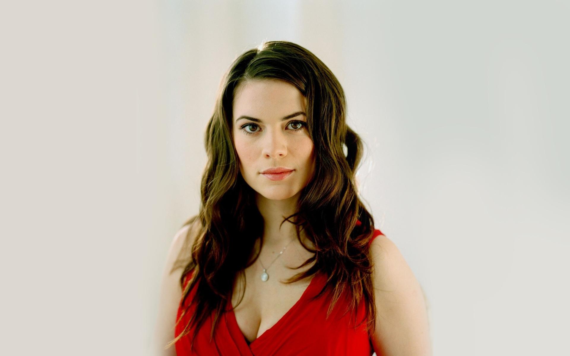1920x1200 Hayley Atwell Wallpaper Image Photo Picture Background