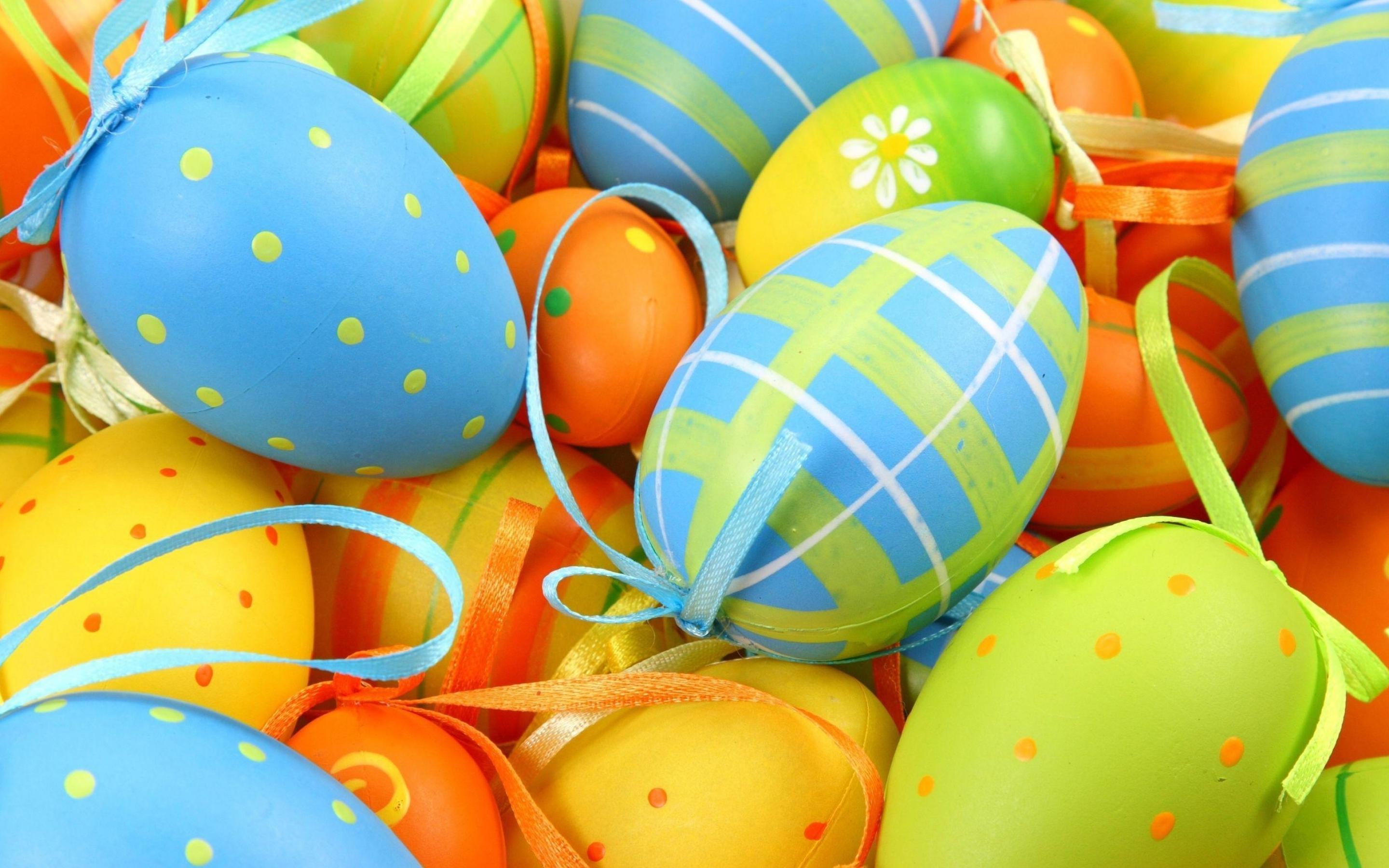 2880x1800 Easter Eggs Wallpaper HD
