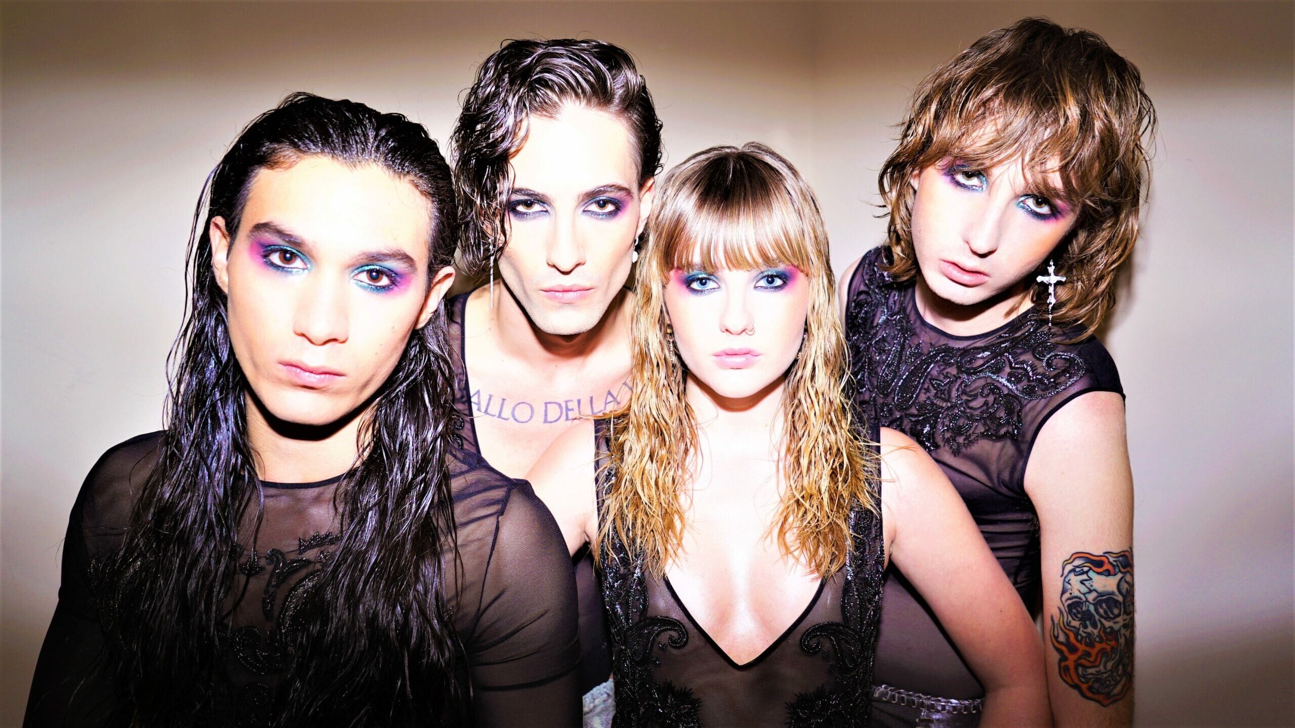 2560x1440 Maneskin Wallpaper 29 image
