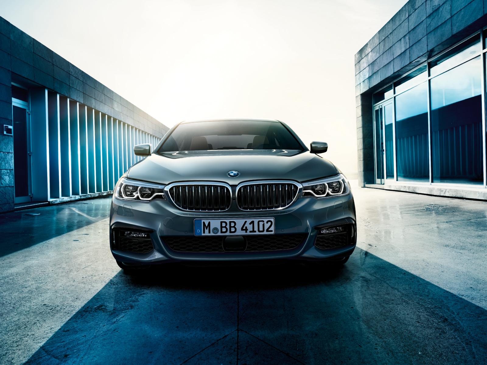 Bmw 5 Wallpapers Top Free Bmw 5 Backgrounds Wallpaperaccess