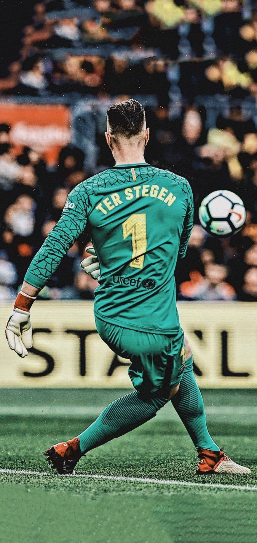 1080x2280 Ter Stegan. Marc André Ter Stegen