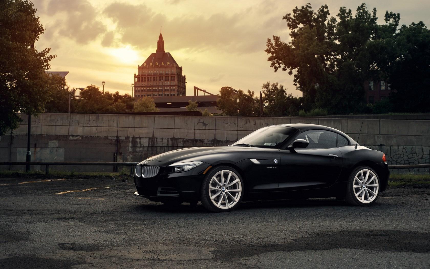 1680x1050 BMW Z4 E89 sDrive 35i Parking wallpaperx1050