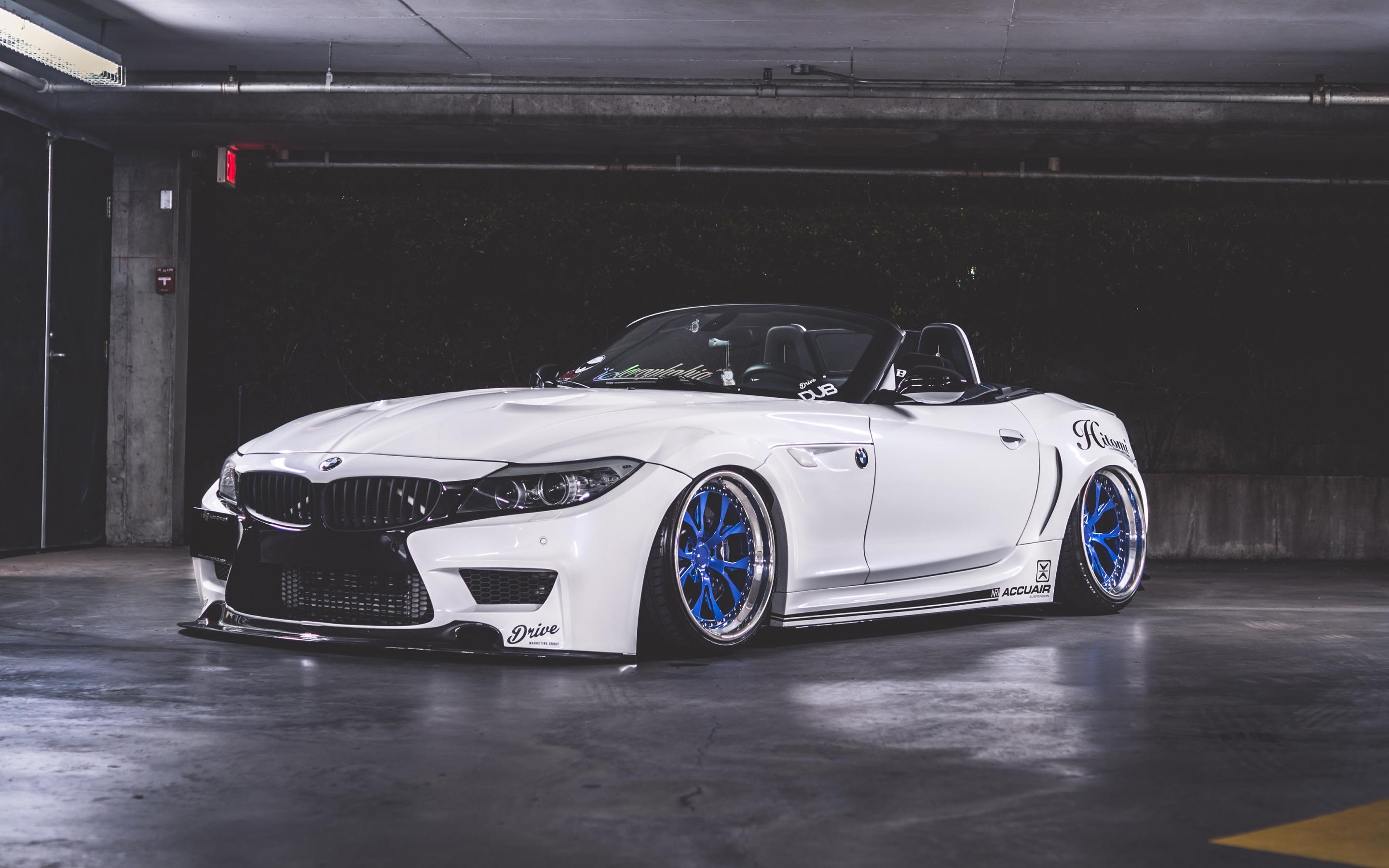 2880x1800 Download wallpaper BMW Z white roadster, tuning Z4