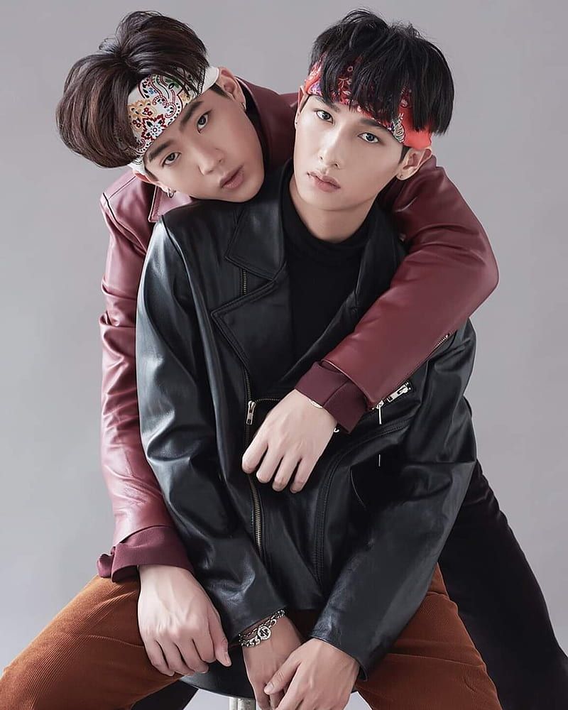800x1000 HD theory of love wallpaper