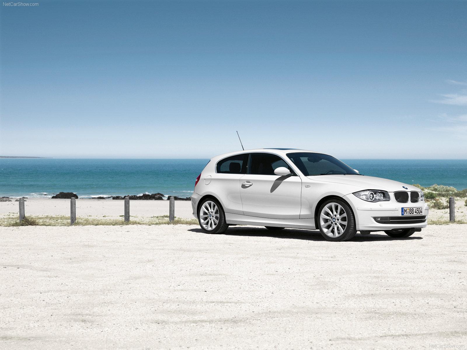 1600x1200 BMW 1 Series 3 Door E81 Picture. BMW Photo Gallery