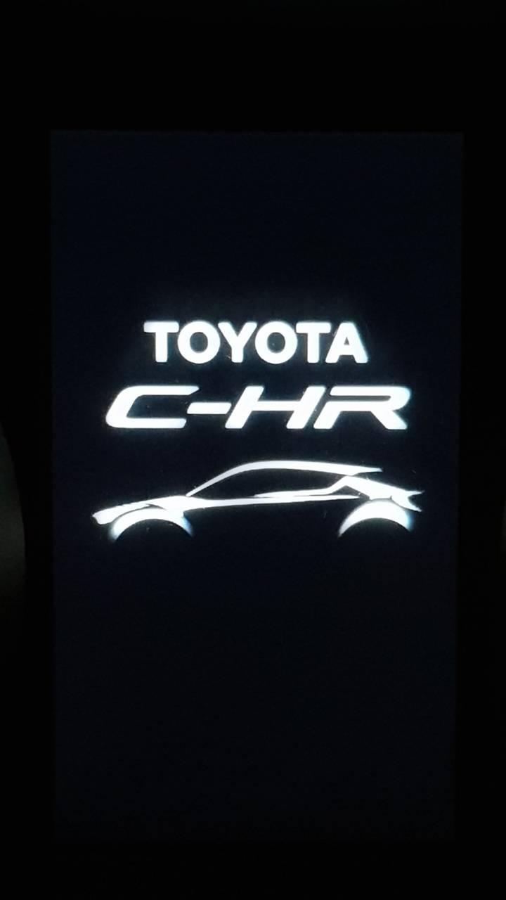 720x1280 Toyota chr wallpaper