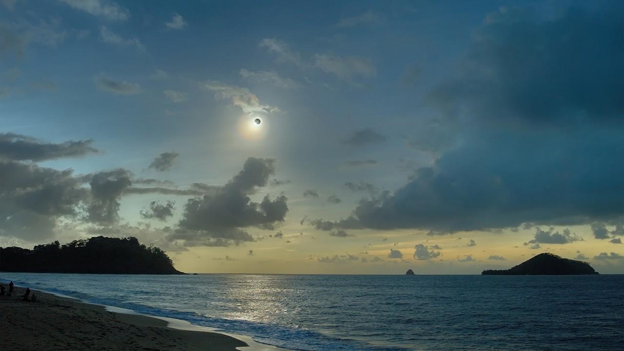 1280x720 Beautiful Ocean Solar Eclipse wallpaper. Beautiful Ocean