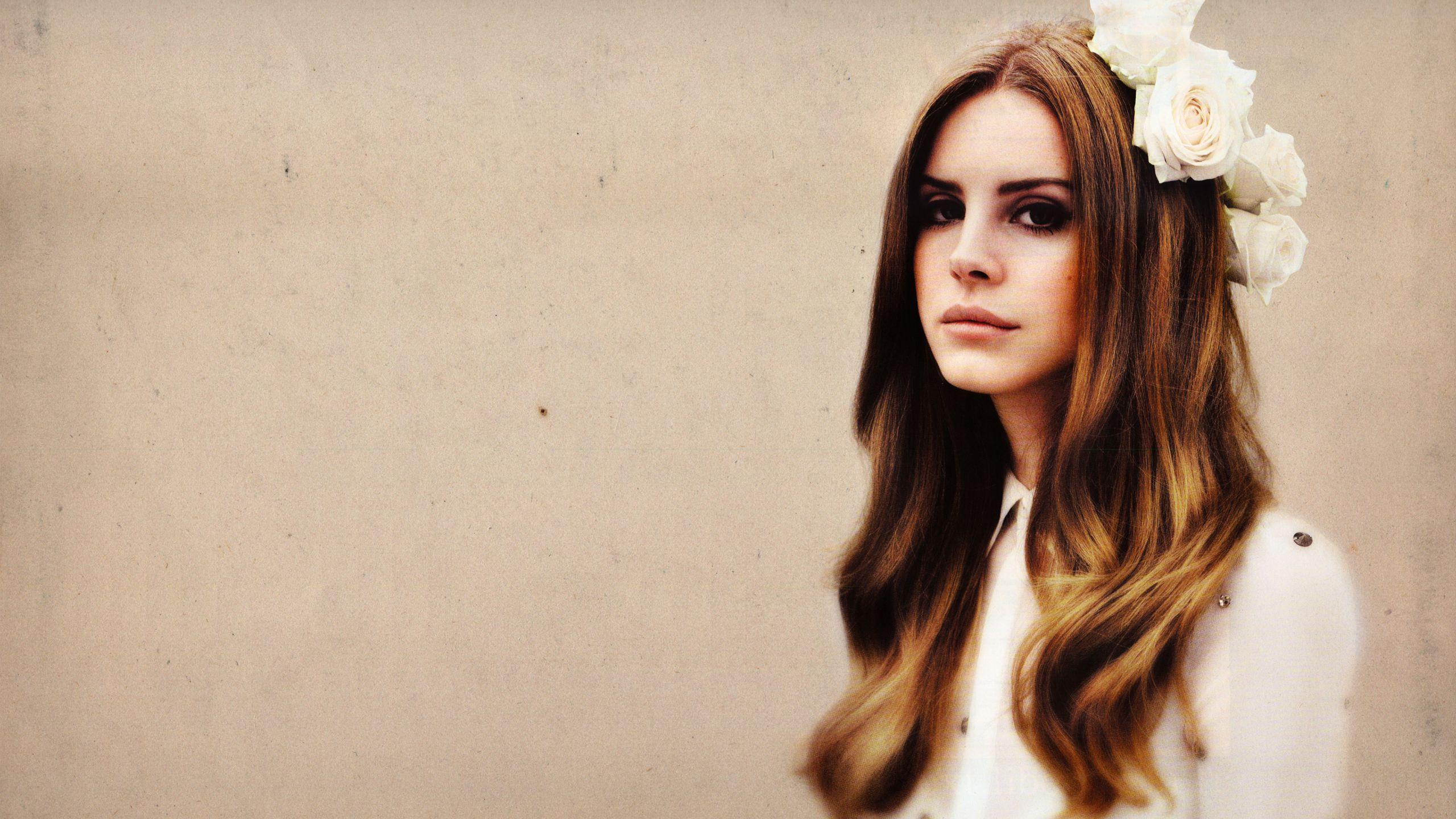 2560x1440 Lana Del Rey Wallpaper Deskx1440 px