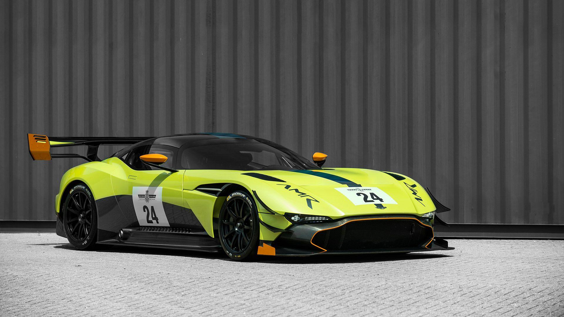 Stilvolle Aston Martin Vulcan Bilder