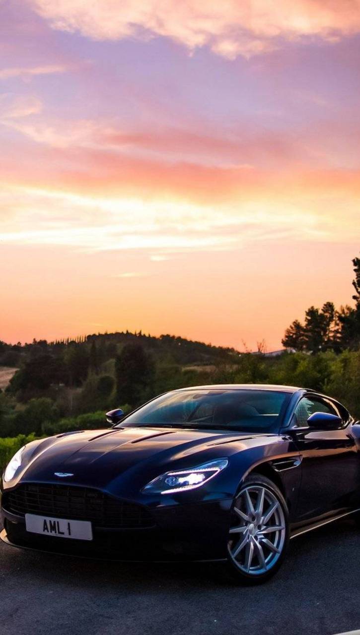 725x1280 Aston Martin DB11 Wallpaper