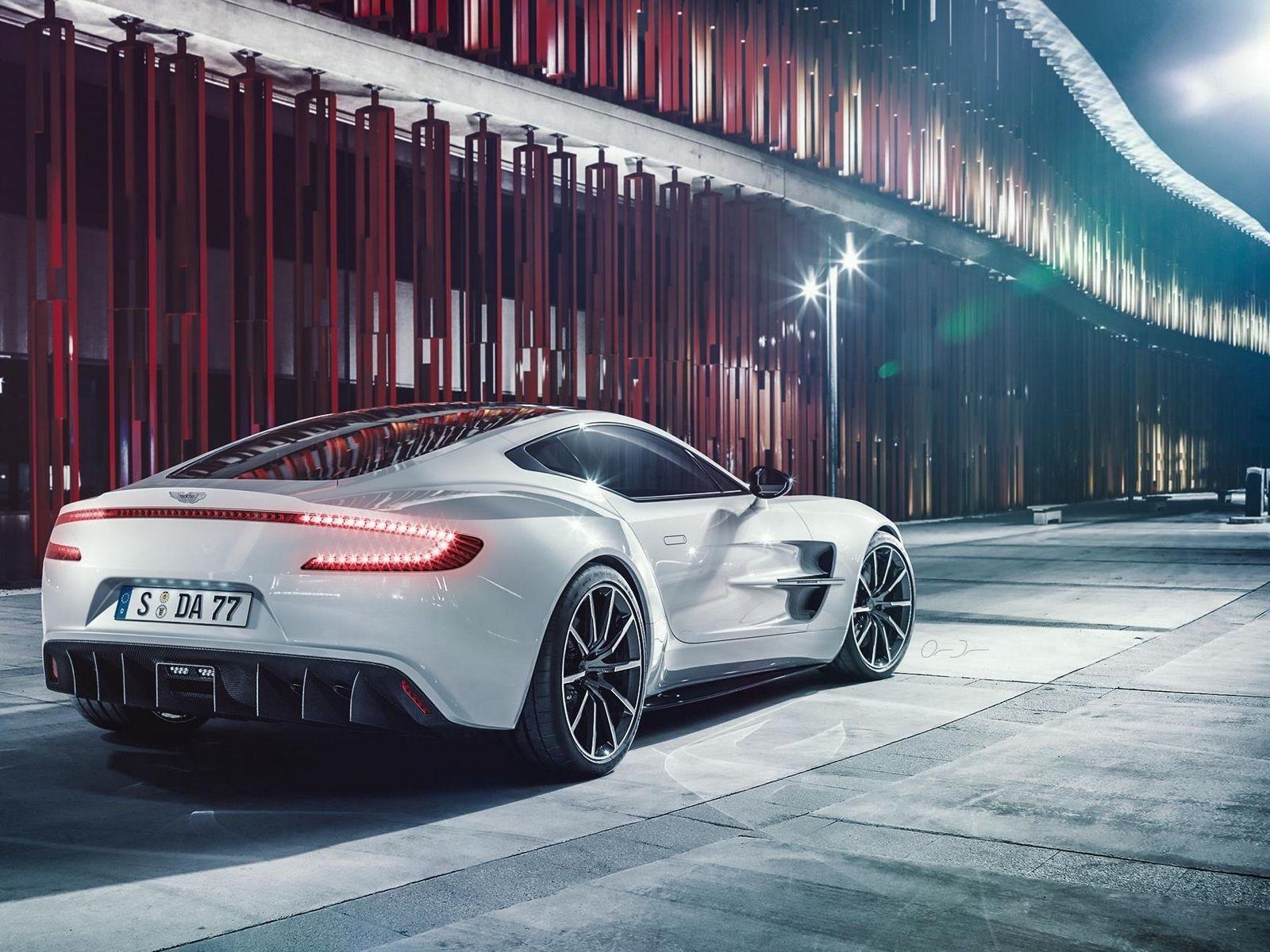1600x1200 Download wallpaper 1600x1200 aston martin, one- white