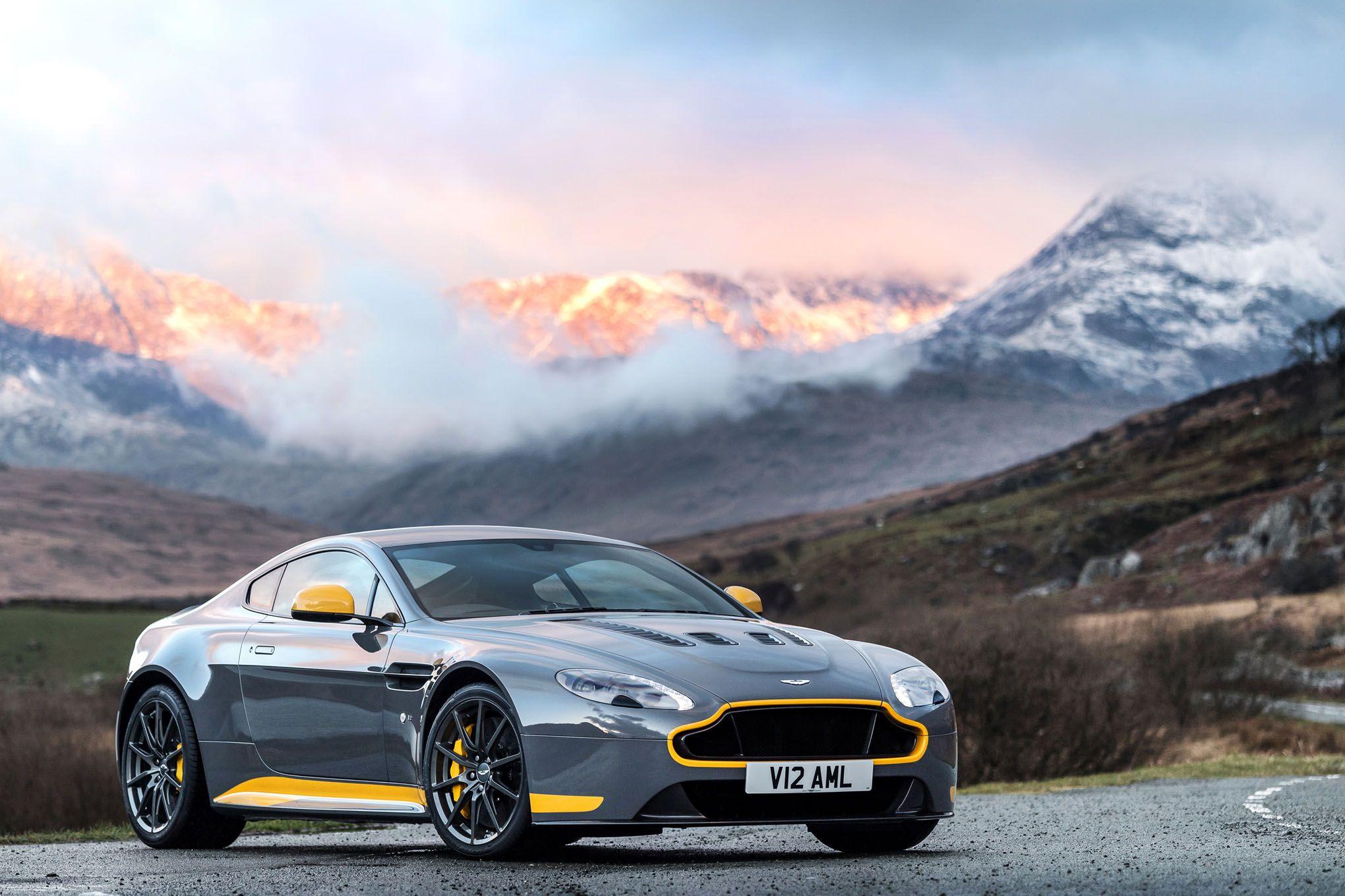 2040x1360 Aston Martin Vantage HD Wallpaper 63487 2040x1360px
