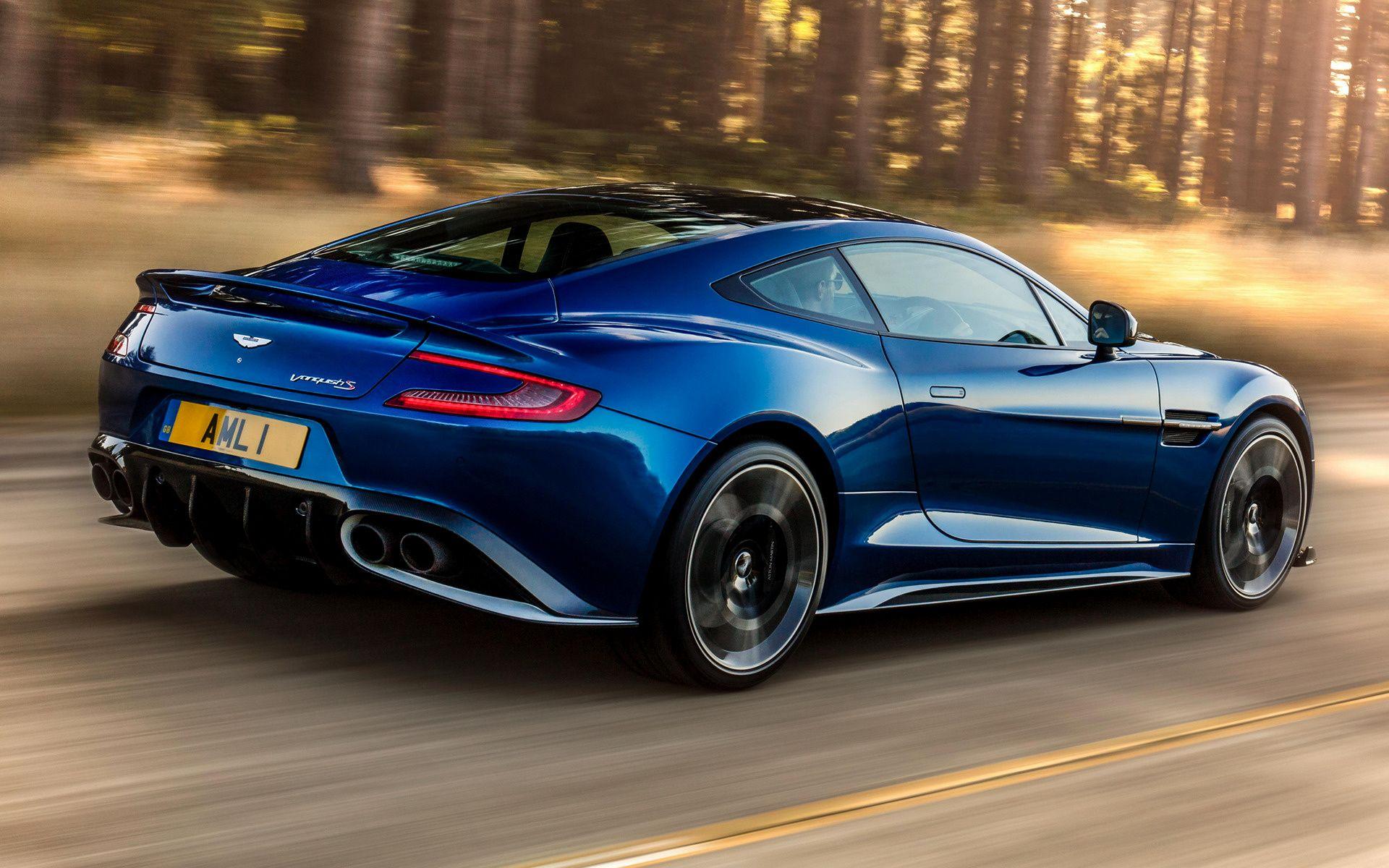 1920x1200 Aston Martin Vanquish Wallpaper 703.96 Kb