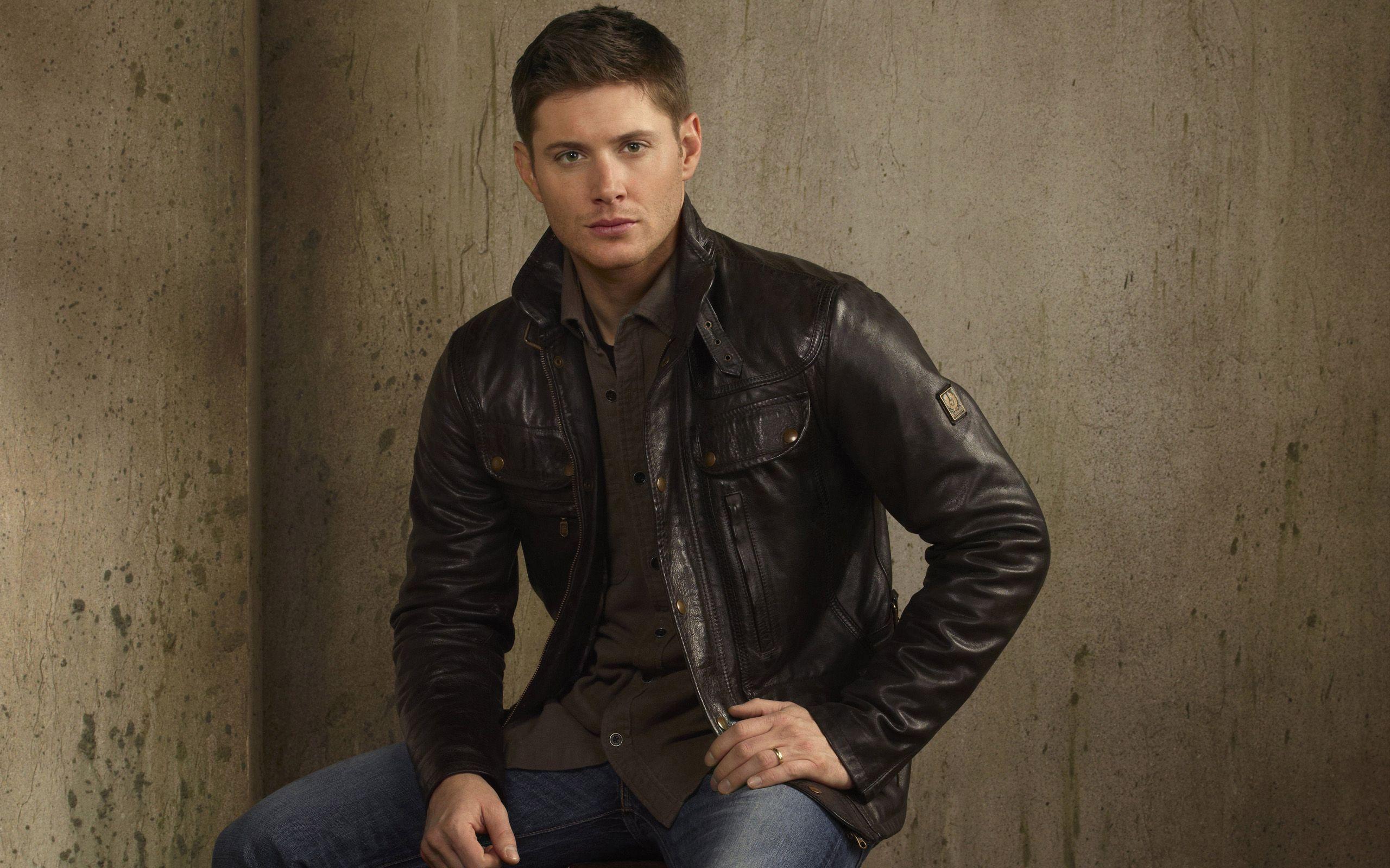 2560x1600 Jensen Ackles Wallpaper