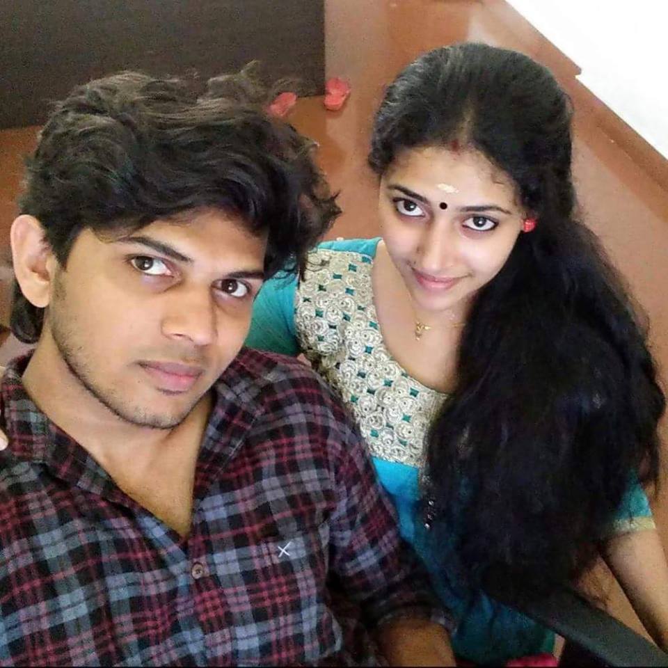960x960 Anu Sithara with Husband