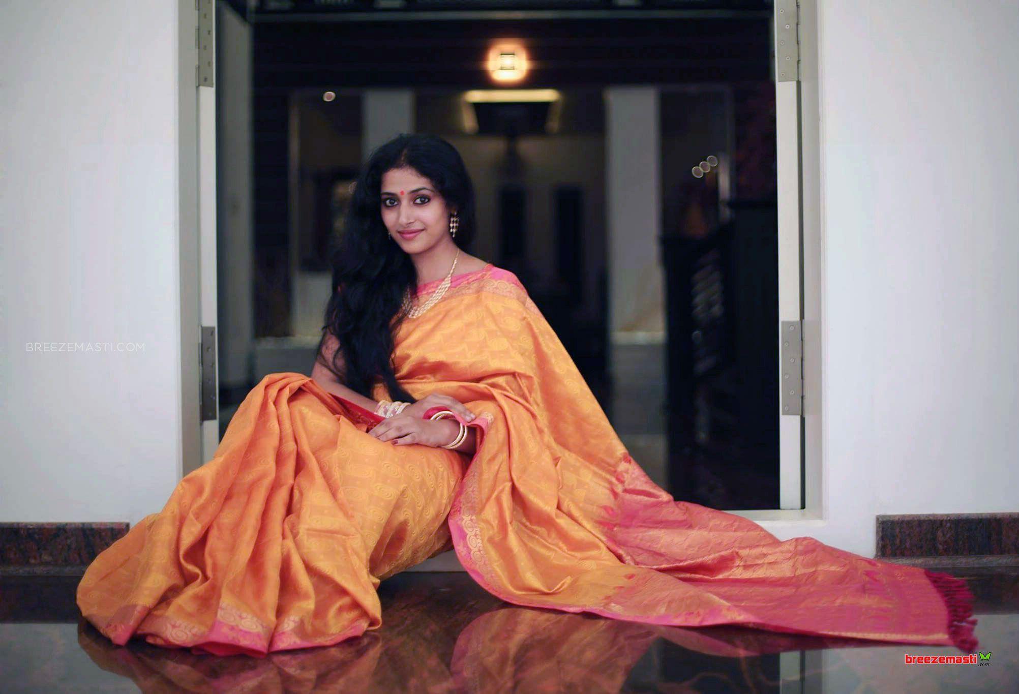 2004x1365 Anu Sithara Photo, Stills, Image Gallery
