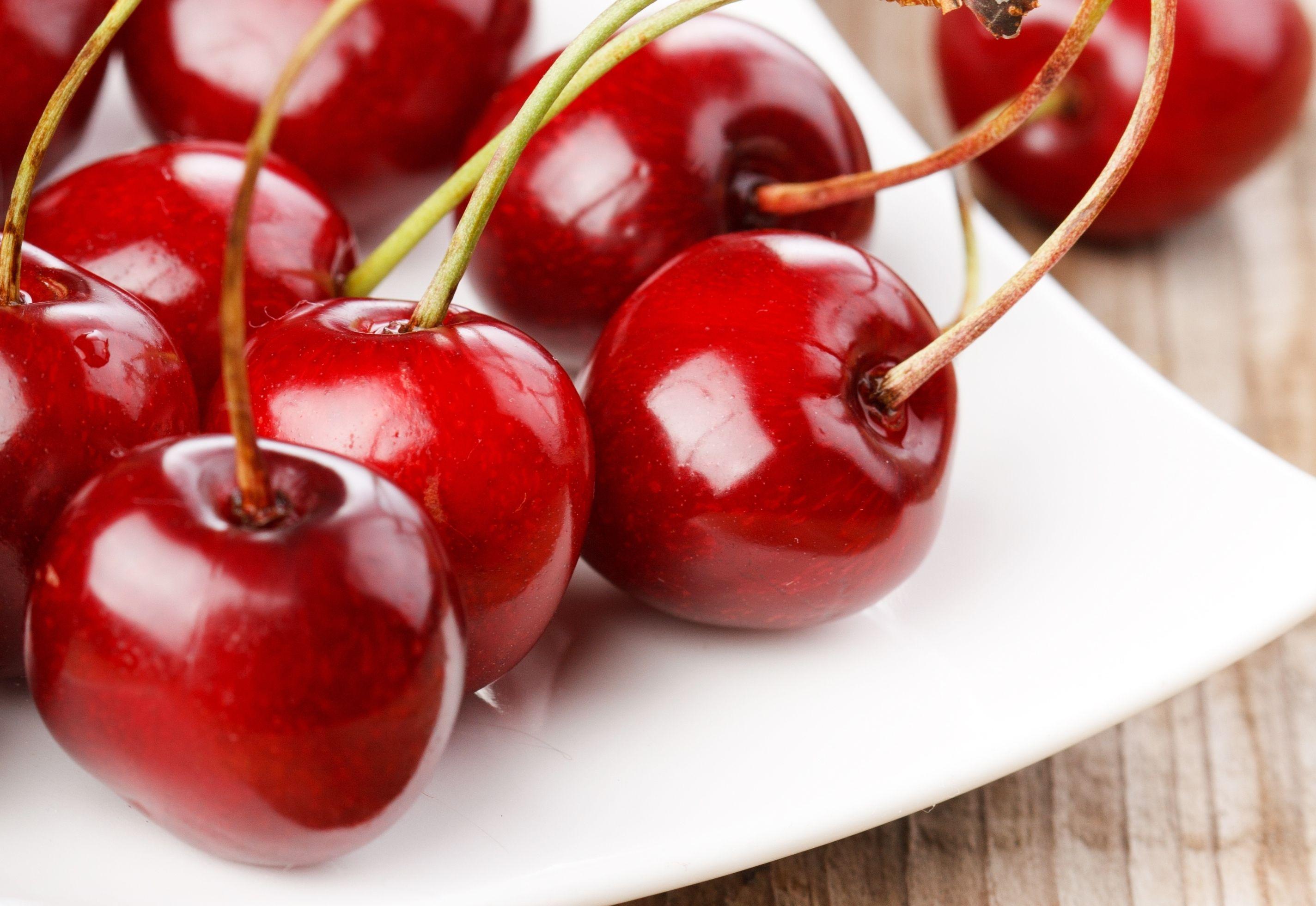 2848x1960 Cherry Wallpaper