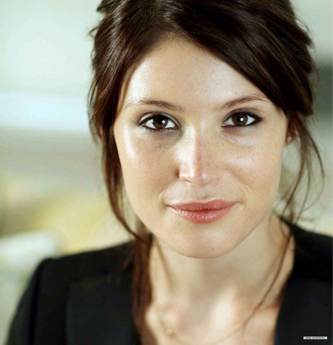 1158x1200 Gemma Arterton (photo)
