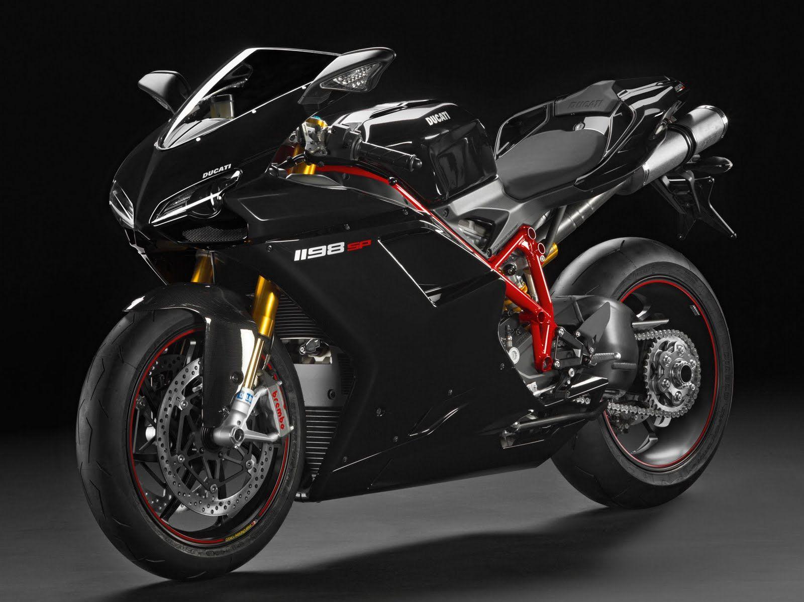 1600x1198 Ducati 1198 Super Bike Wallpaper