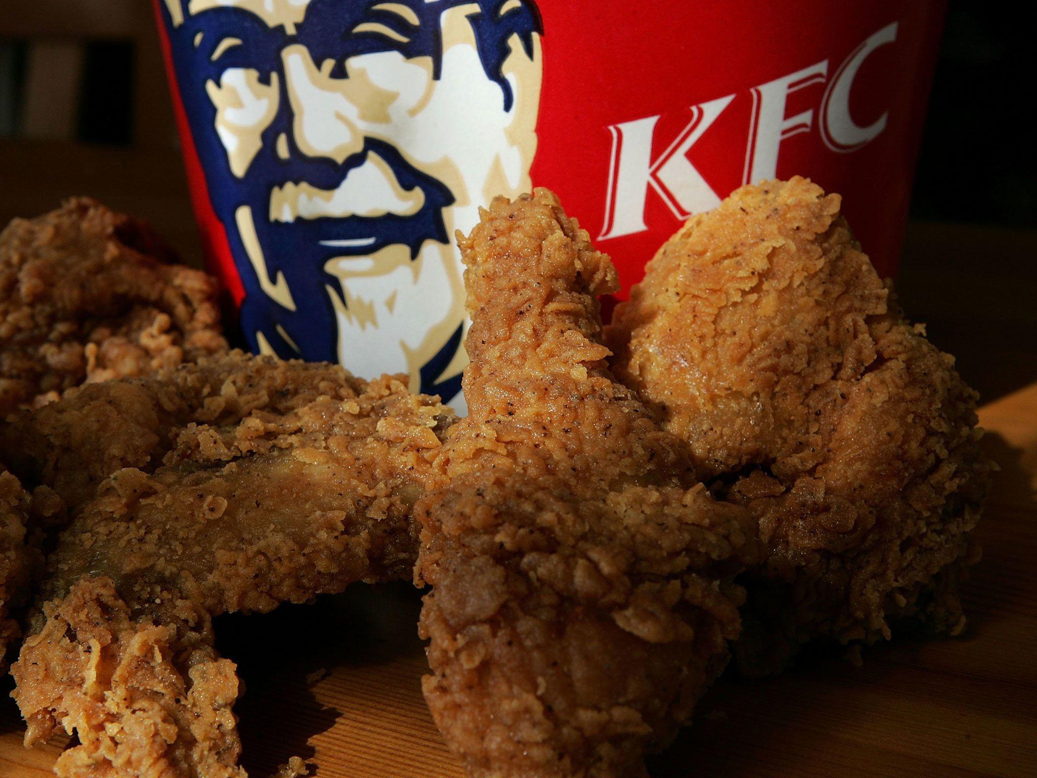 KFC now does cheesy chips and gravy topped with chicken… but there's a  catch | The Irish Sun