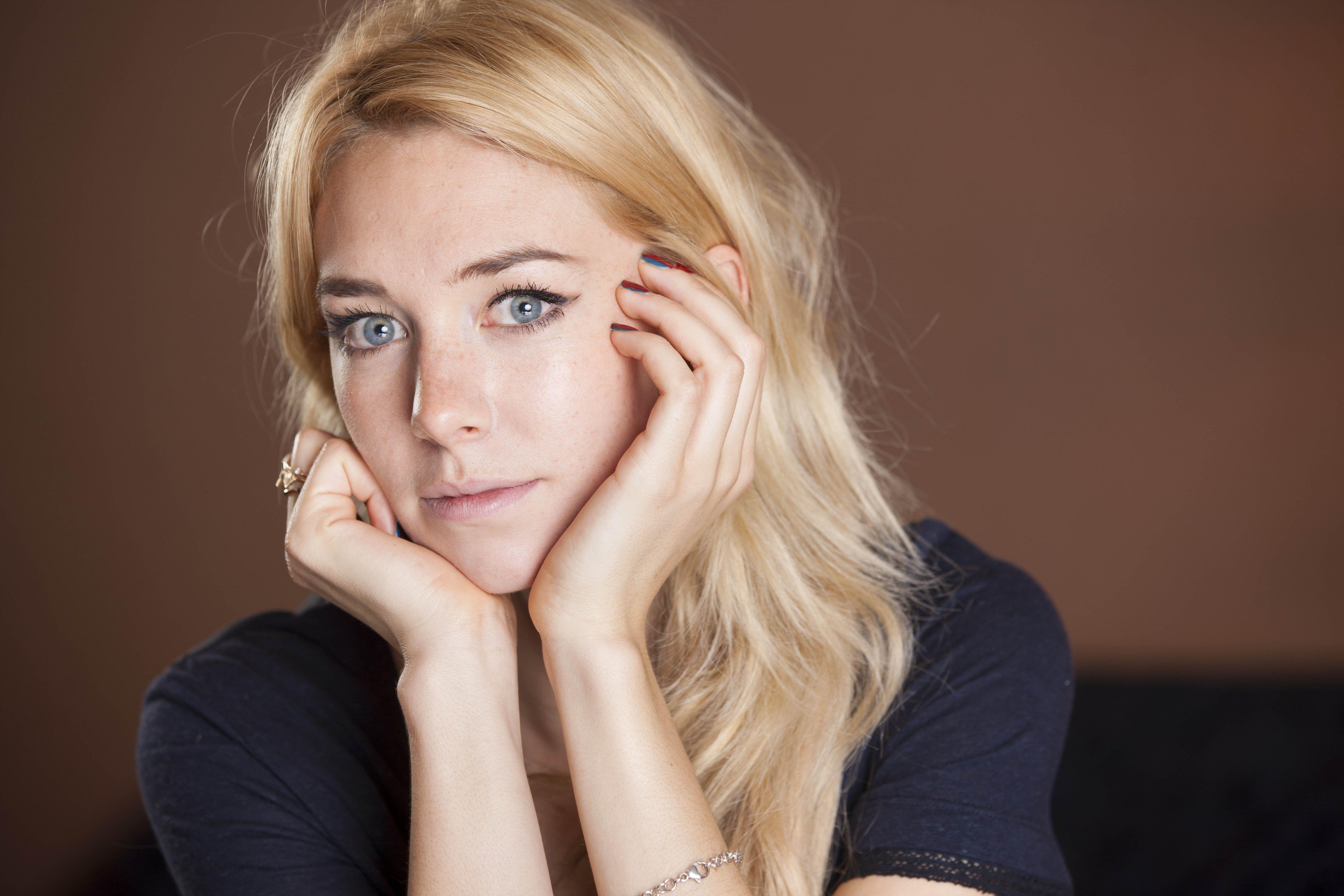 5616x3744 Vanessa Kirby 5k Retina Ultra HD Wallpaper. Background