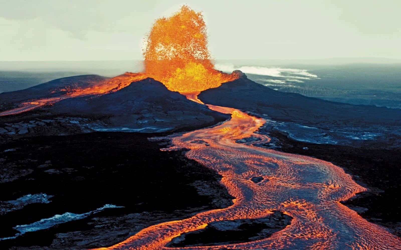 1600x1000 Hawaii Volcanoes National Park