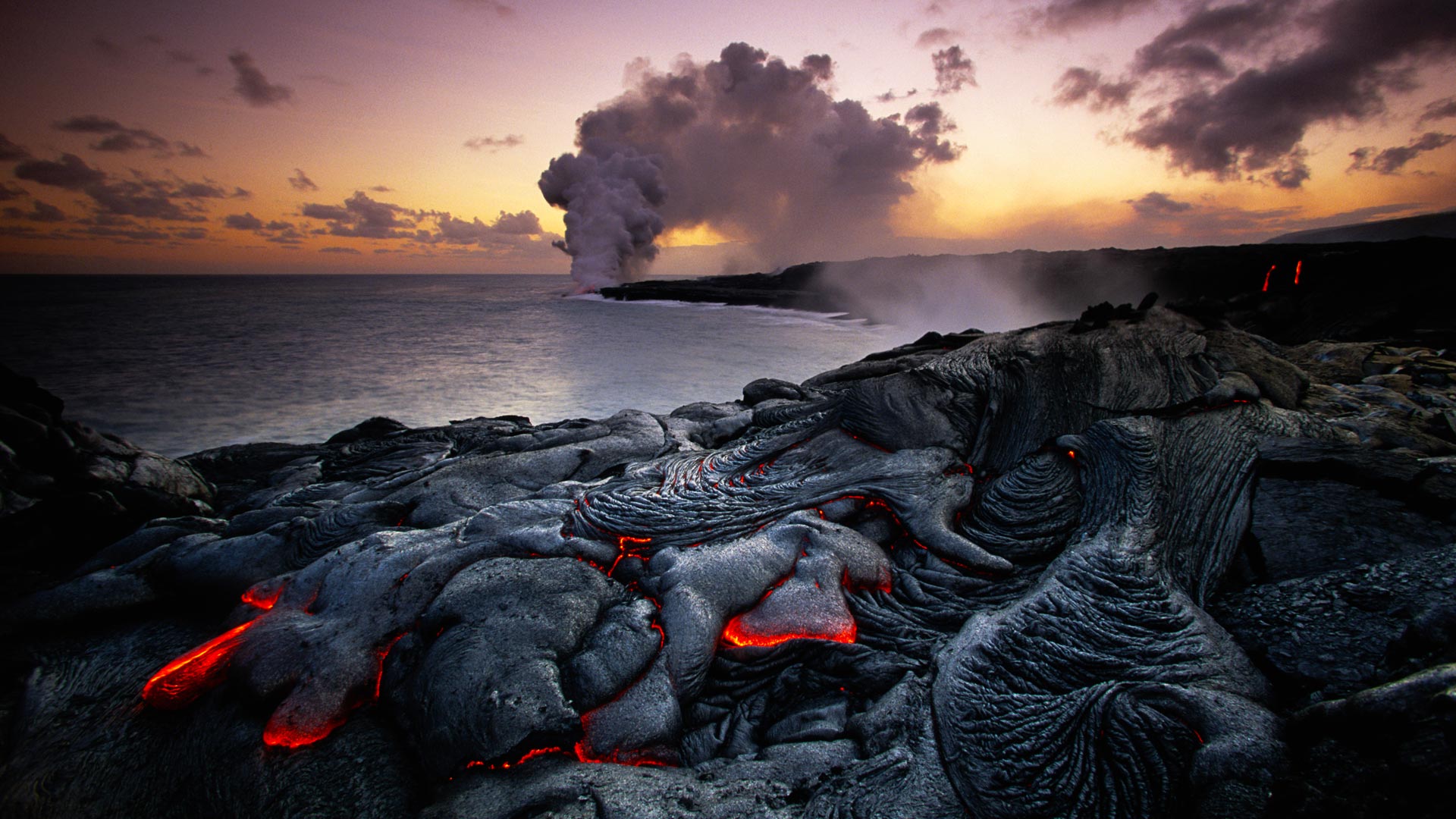 1920x1080 Kilauea erupting, Volcanoes National