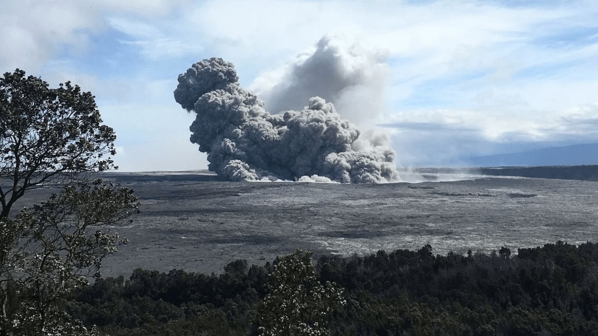 1920x1080 Oregon study finds new volcano eruption