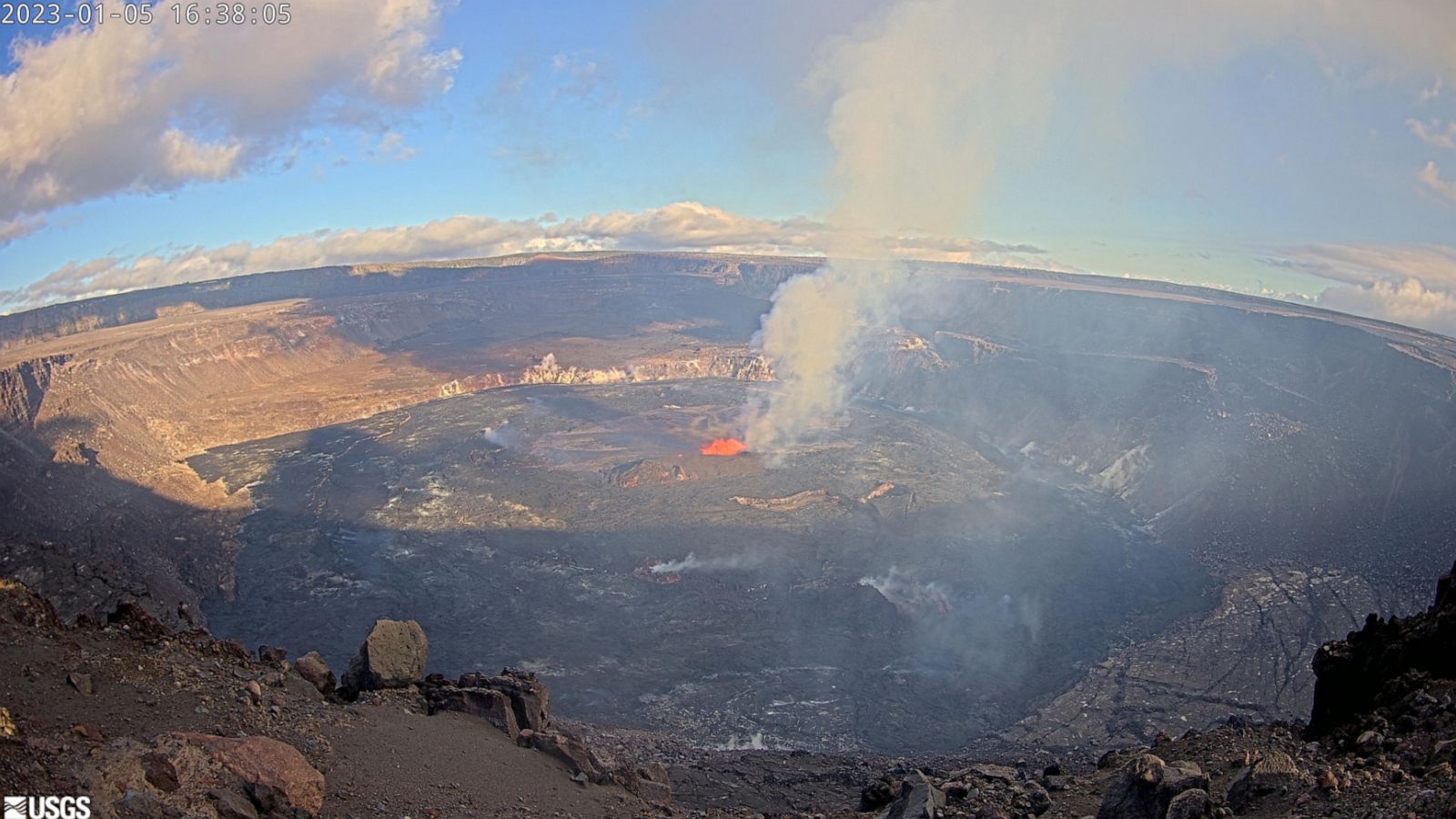 1600x900 Kilauea volcano eruption resumes