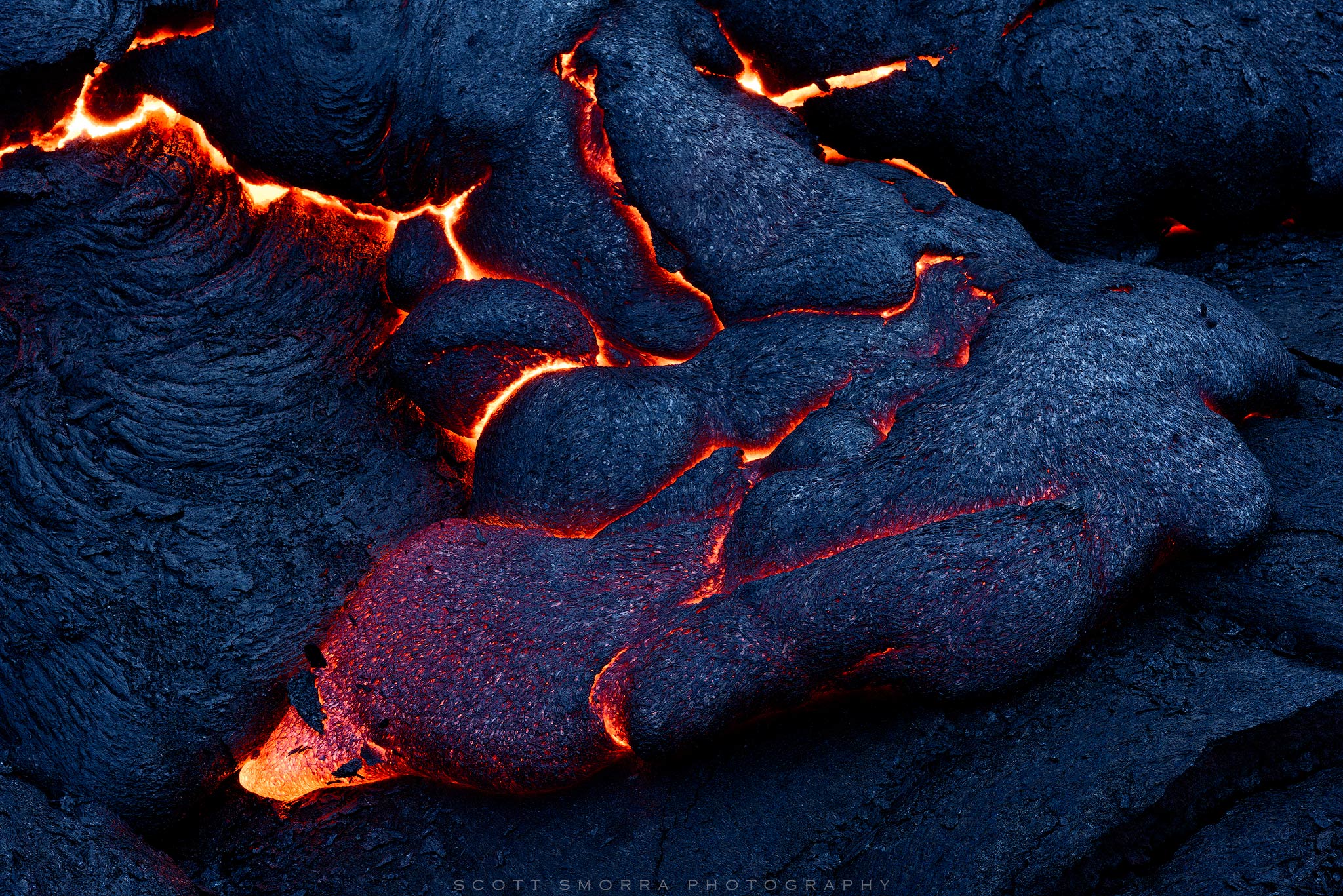 2048x1367 Creeping. Volcanoes National Park