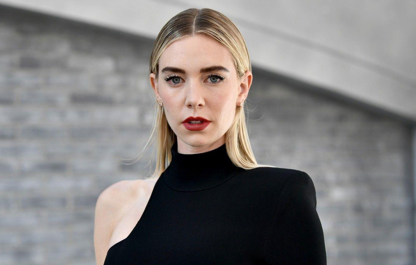 1332x850 Wallpaper look, pose, makeup, actress, hair, Vanessa Kirby