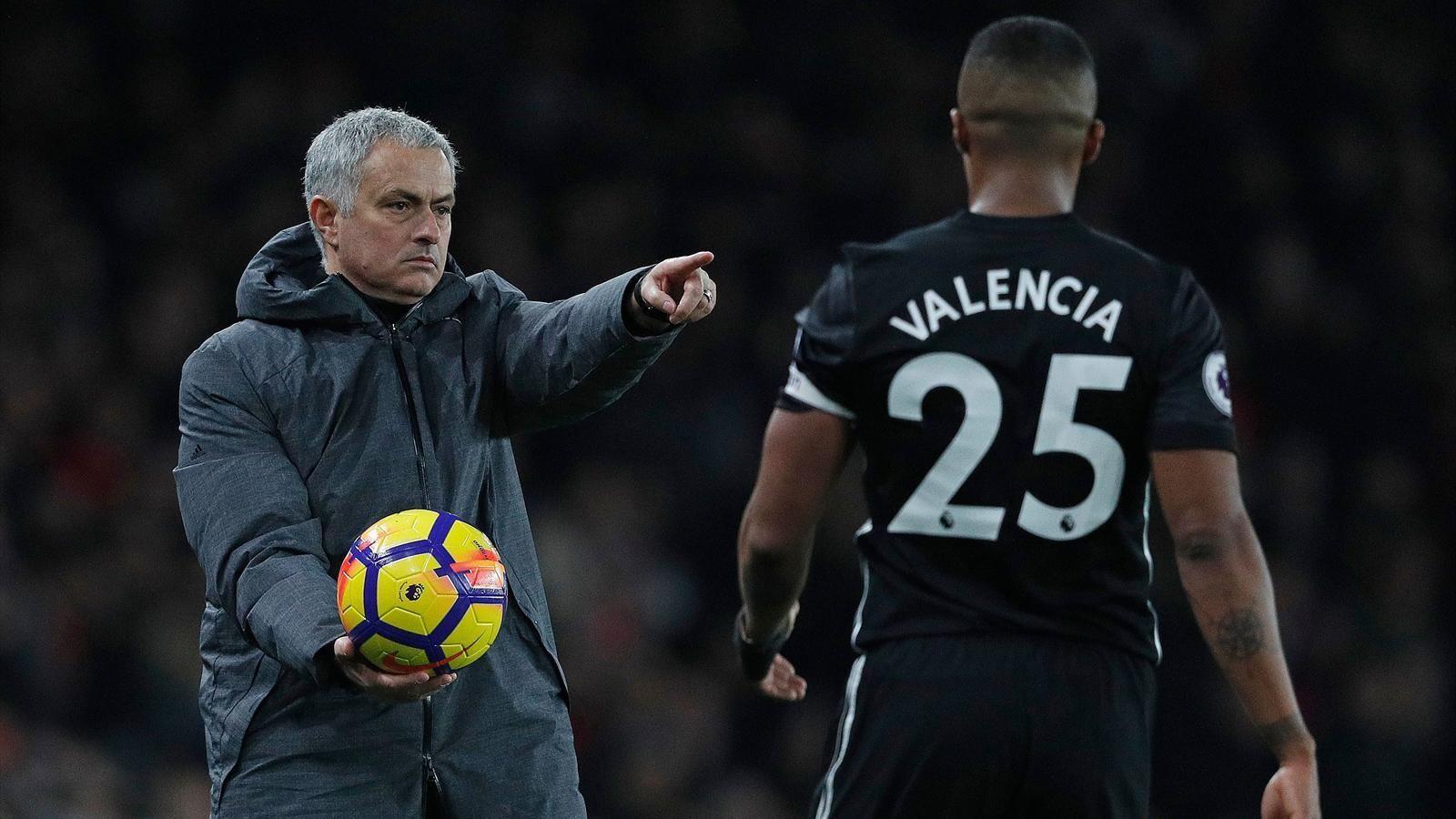 1600x900 Football news Valencia 'barely speaking' with Jose