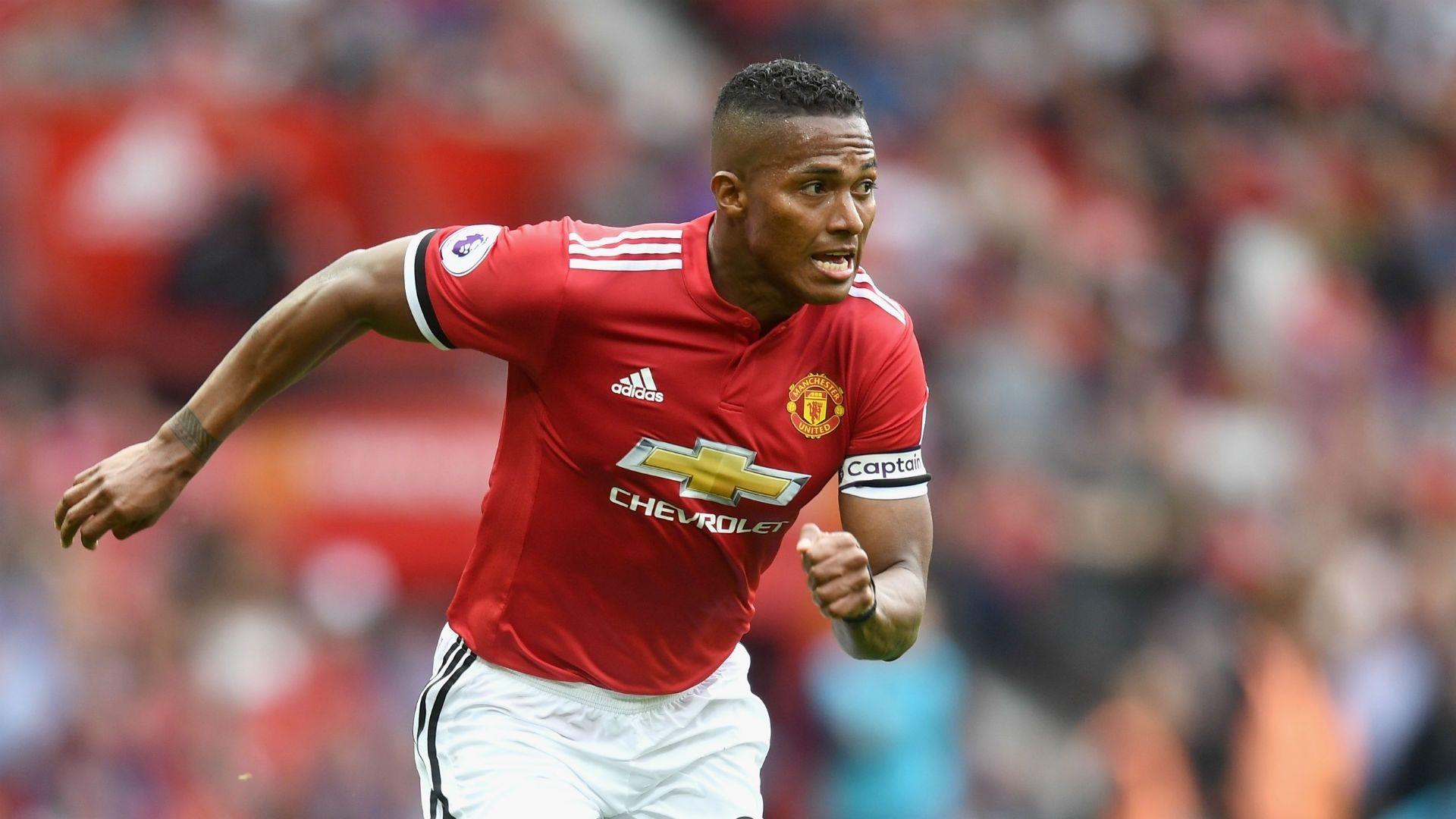 1920x1080 Awesome Antonio Valencia iPhone Wallpaper. Great Foofball Club