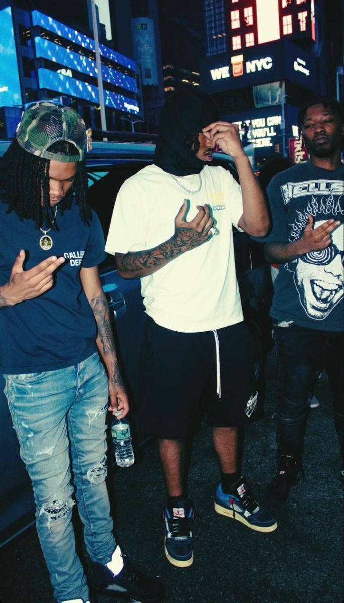 686x1200 Skcarz