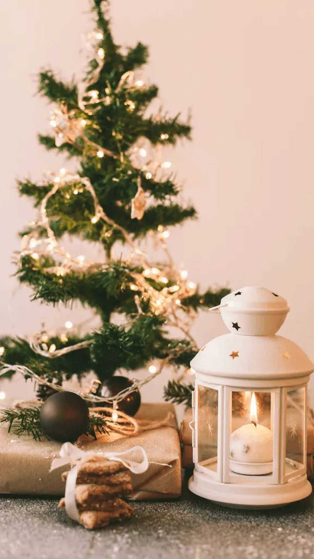 1080x1920 Cozy Christmas Aesthetic Lantern