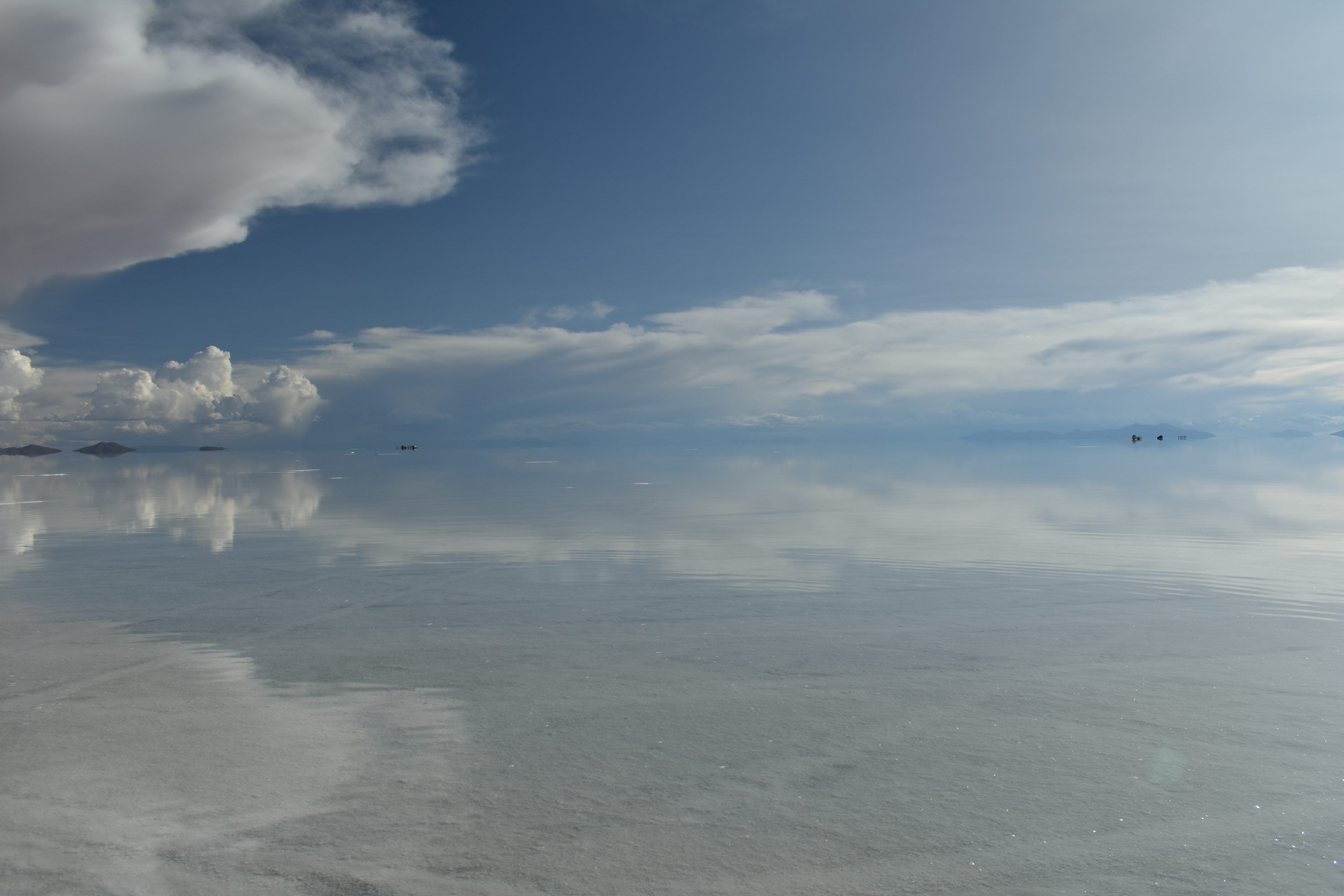3000x2000 Uyuni Salt Flat Picture. Download